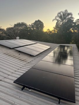 Installation of 6.6kw system, Lagoon Pocket